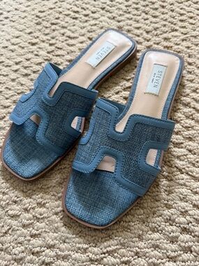 Steven by Steve Madden Denim Blue Sandals size 7.5
